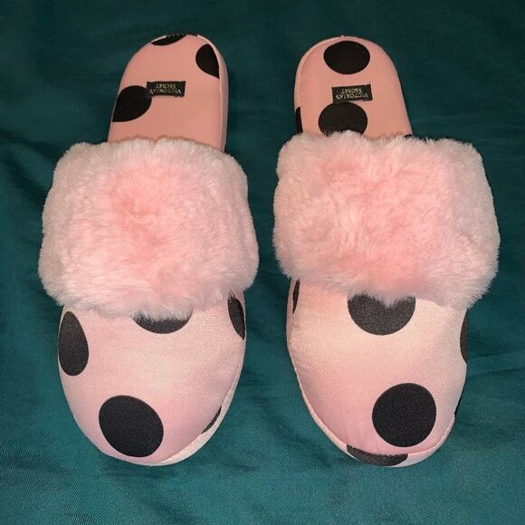 Victoria Secret Pink with black polka dot with "fur" trim Slippers - M - Picture 1 of 8